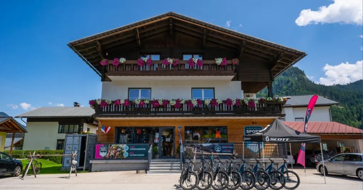 Sport Jirka (Gosau City Center and Zwieselalm)